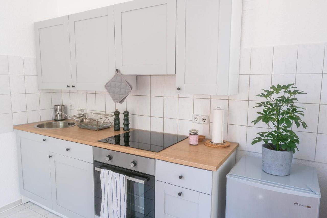 Grosse 3 Zimmer Wohnung Mit Netflix In Zentraler Lage Erfurt Luaran gambar