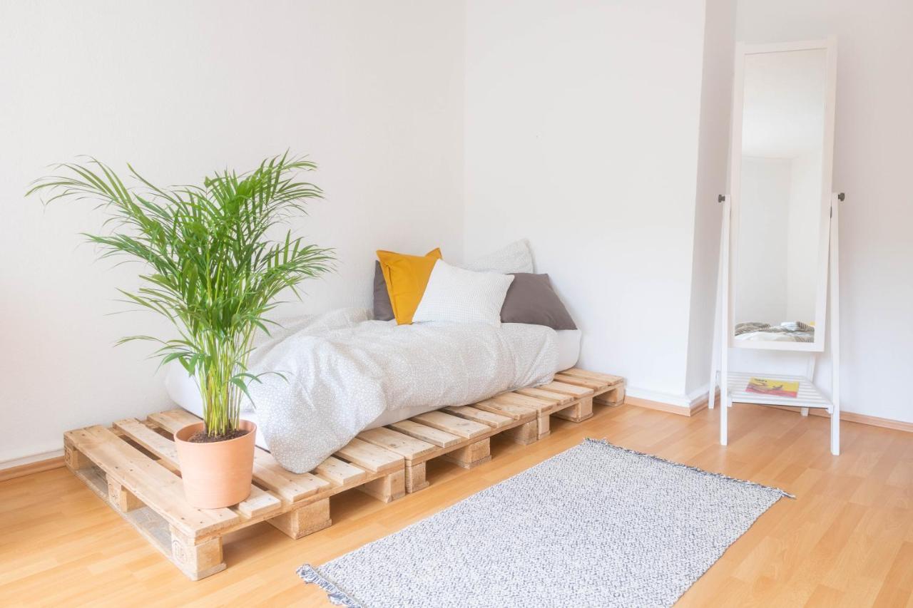 Grosse 3 Zimmer Wohnung Mit Netflix In Zentraler Lage Erfurt Luaran gambar