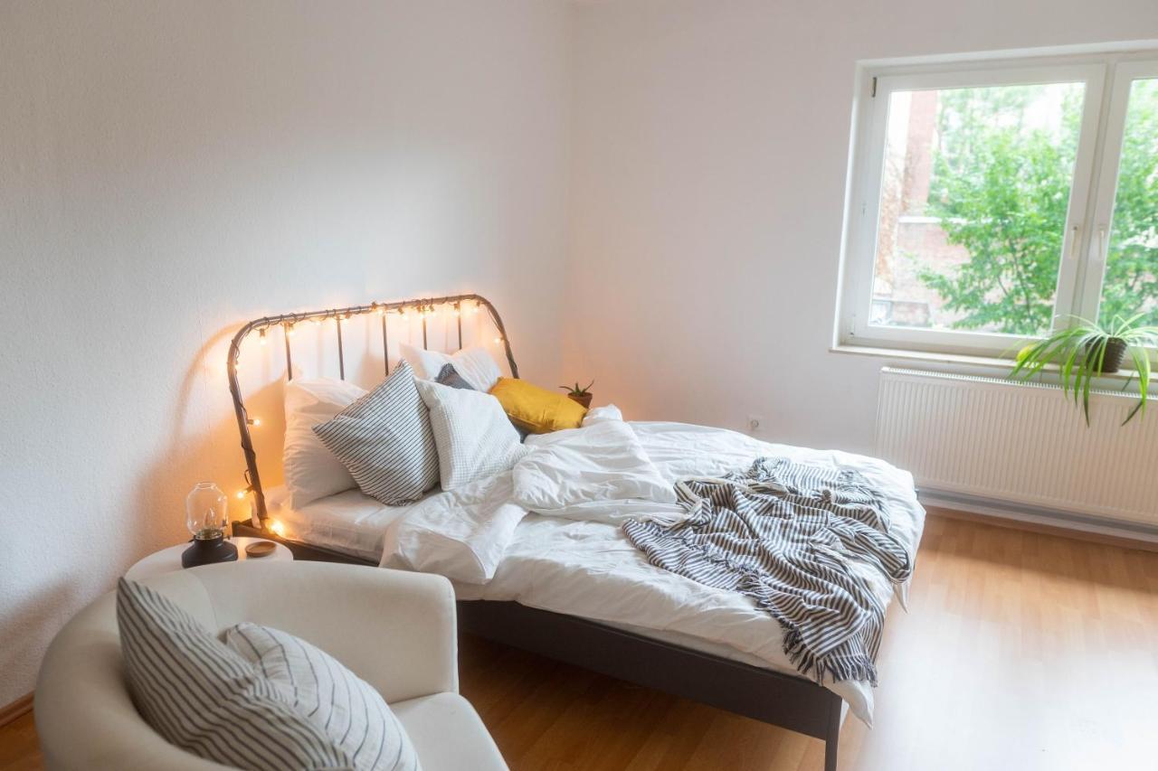 Grosse 3 Zimmer Wohnung Mit Netflix In Zentraler Lage Erfurt Luaran gambar
