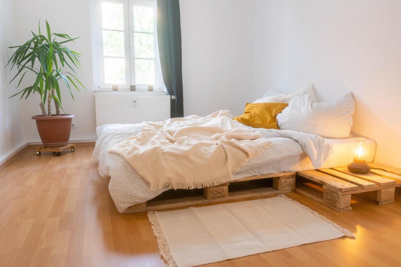 Grosse 3 Zimmer Wohnung Mit Netflix In Zentraler Lage Erfurt Luaran gambar